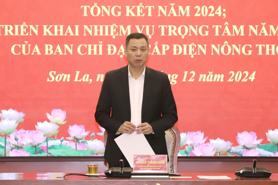 Tin truyền hình: Sơn La phấn đấu tỷ lệ được sử dụng điện an toàn đạt trên 99%